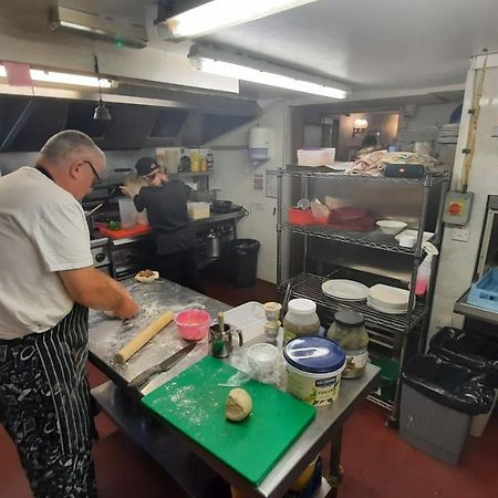 Kings Arms Hotel Hawkshead Extérieur photo