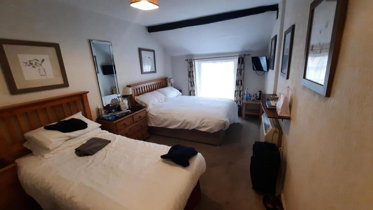 Kings Arms Hotel Hawkshead Extérieur photo