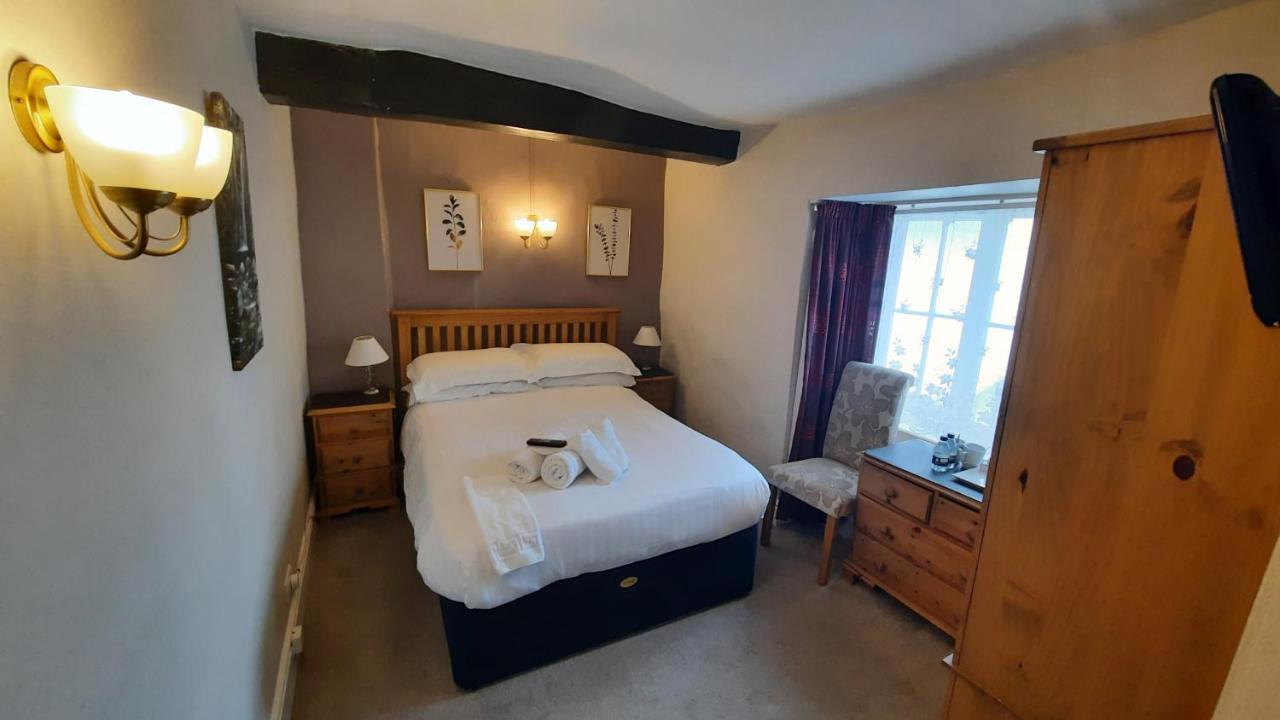 Kings Arms Hotel Hawkshead Extérieur photo